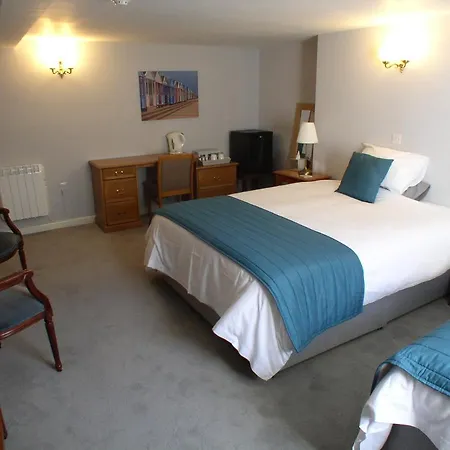 ホテル St Magloire 4*